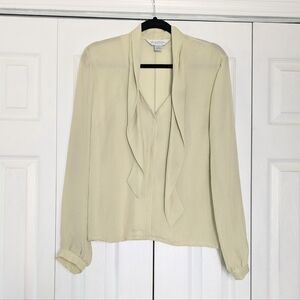 Brooks Brothers 100% Silk Tie Neck Long Sleeve Blouse Buttery Yellow Size 10